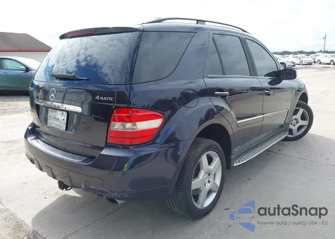 2008 Mercedes-Benz Ml 550 4Matic z USA, uszkodzony, nr VIN 4JGBB72EX8A360057